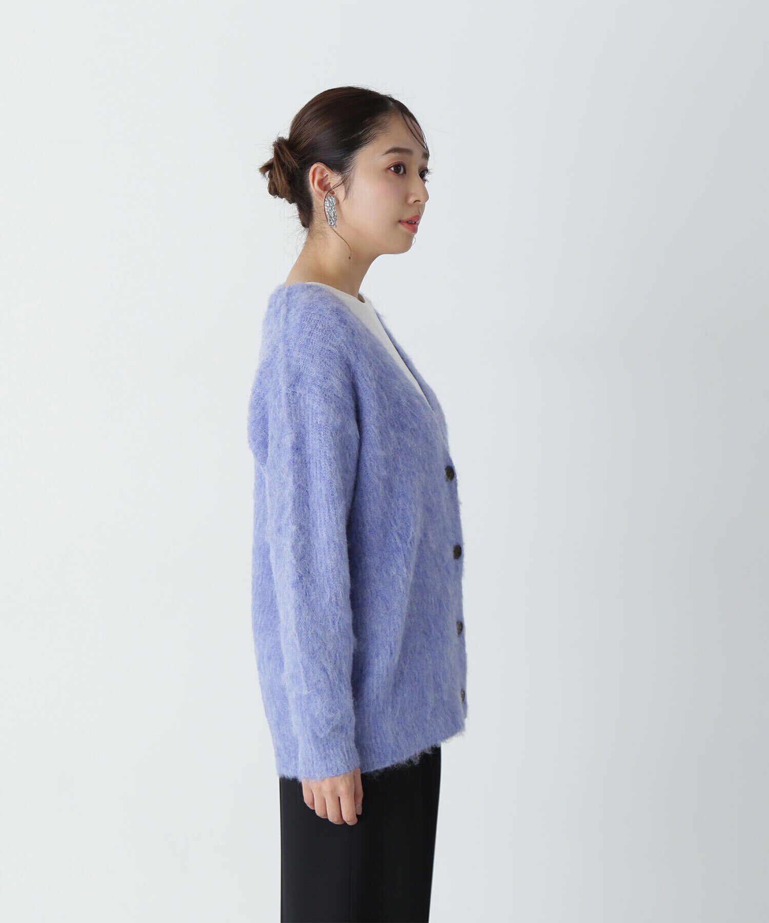  「＜起毛ニットシリーズ＞Ｖネックカーディガン　24AW」|ニット・セーター|