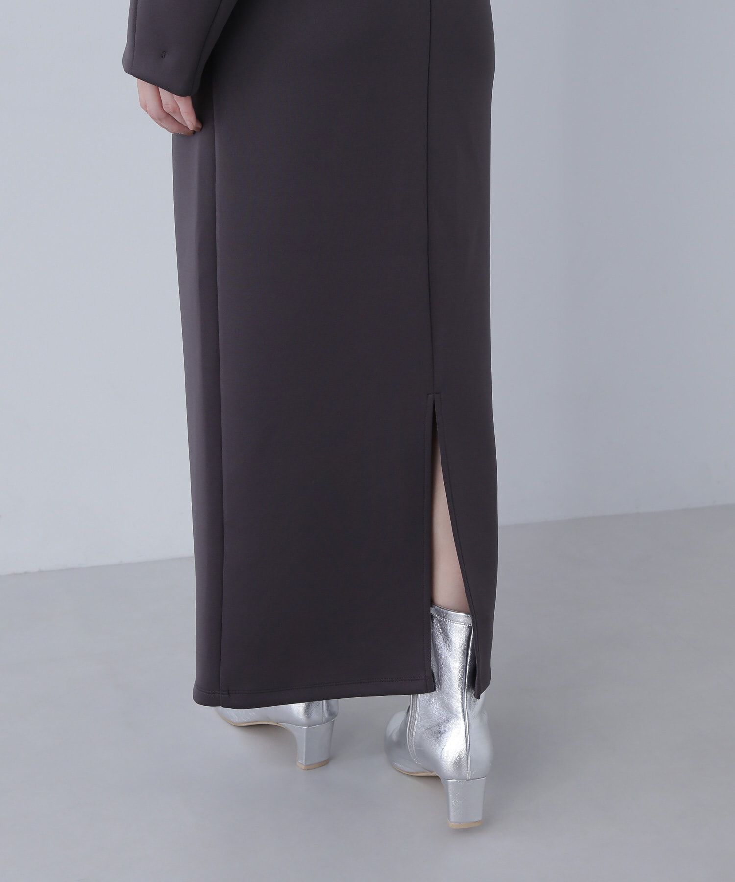  「ダンボールフーディー＆ナロースカート」|ワンピース|