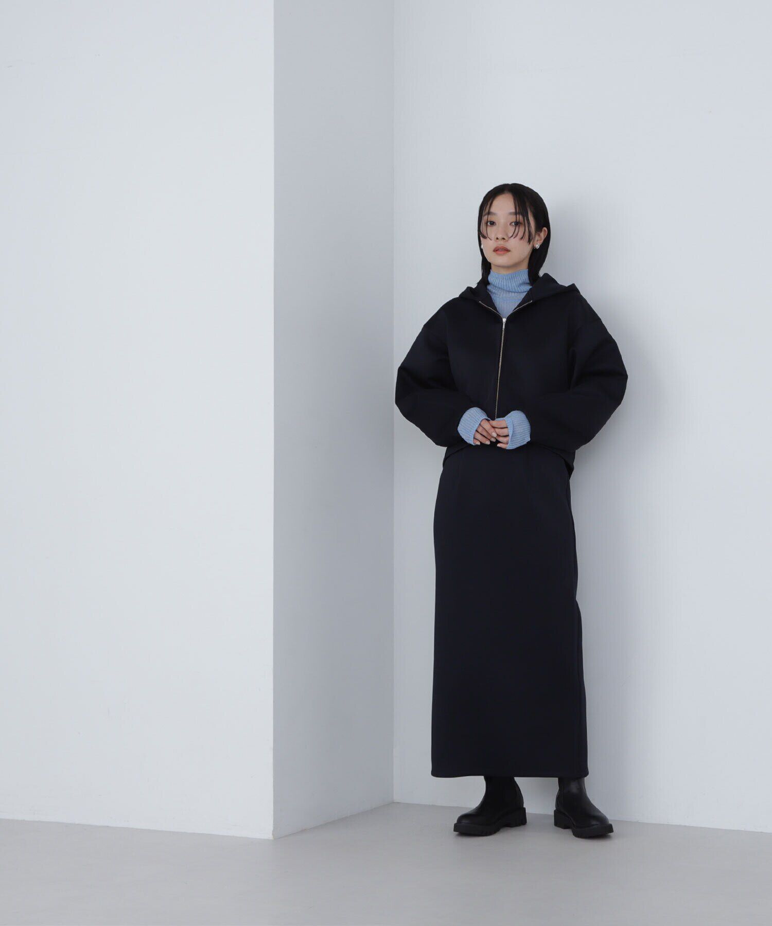  「ダンボールフーディー＆ナロースカート」|ワンピース|