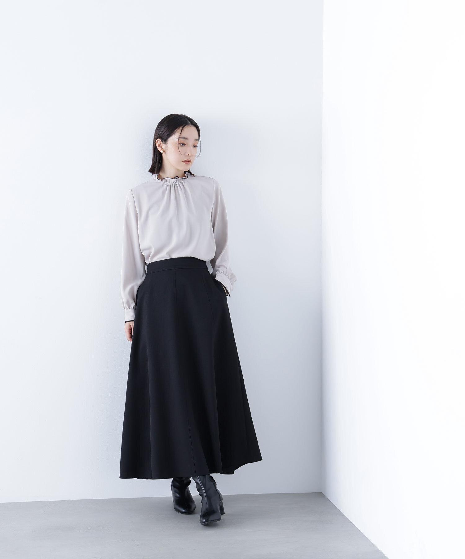  「バイカラーフリルネックブラウス」|シャツ・ブラウス|