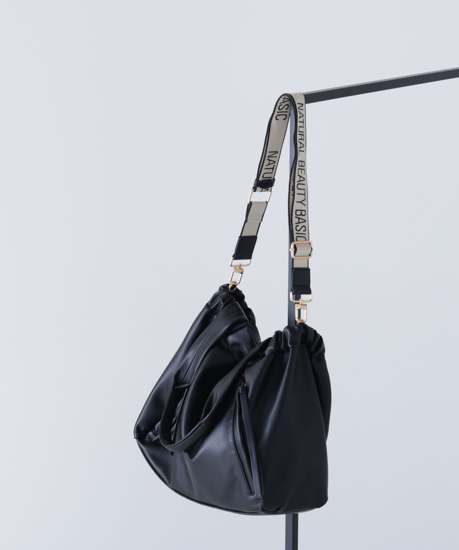  「ギャザリングフェイクレザー2wayトートバッグ」|トートバッグ|クロ