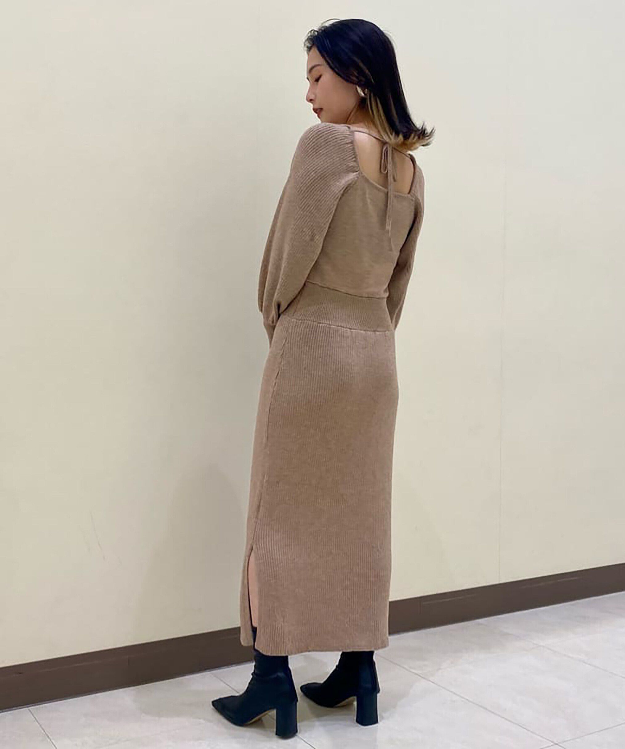  「バックリボンパフスリーブニットワンピース」|ワンピース|