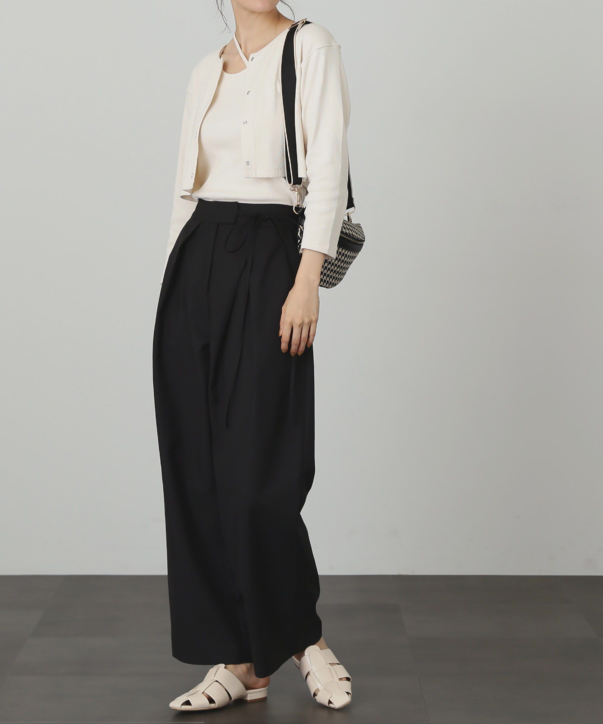  「クロスタックストレートワイドパンツ」|その他|