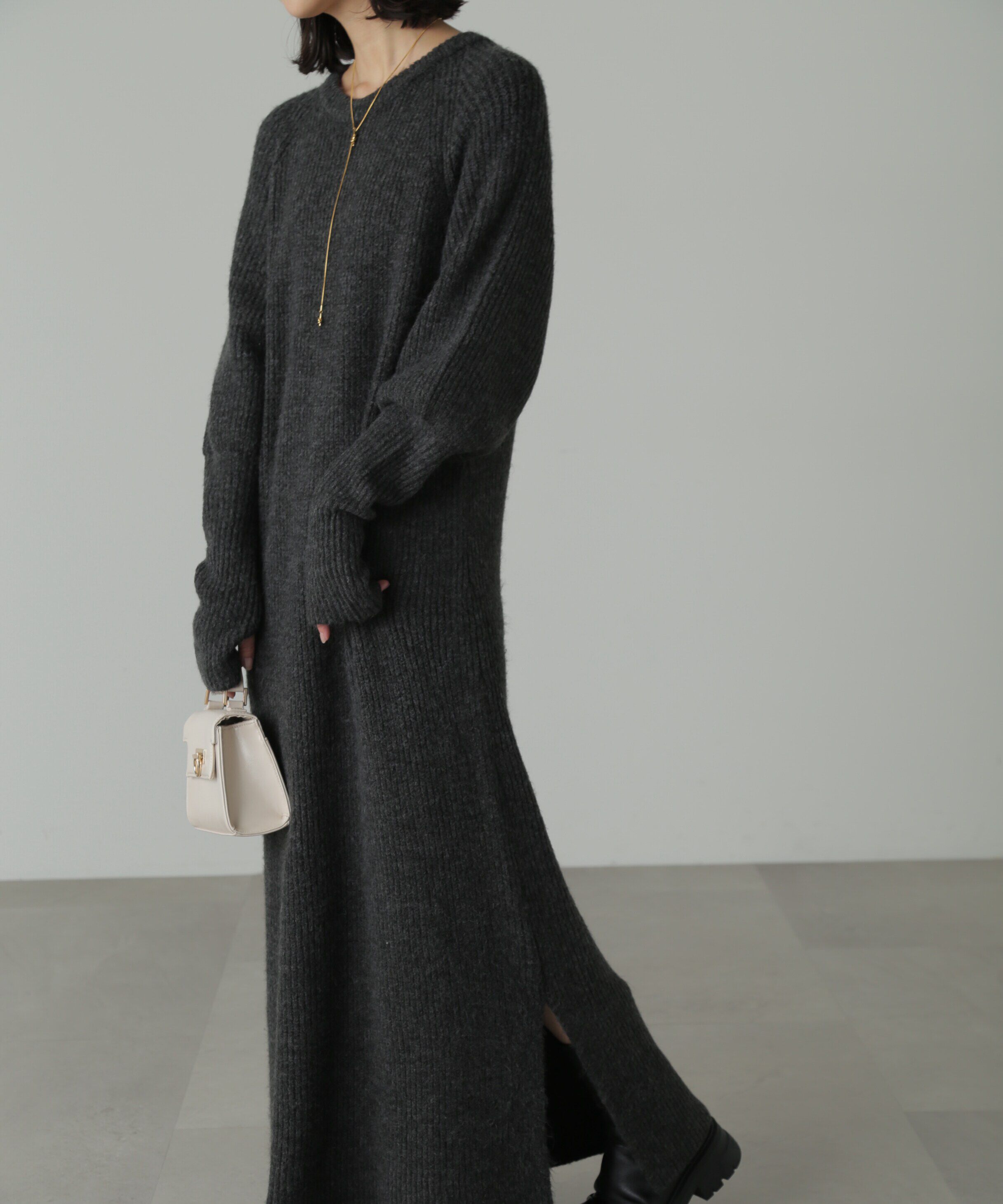  「ボリュームスリーブ畦ニットワンピース」|ワンピース|