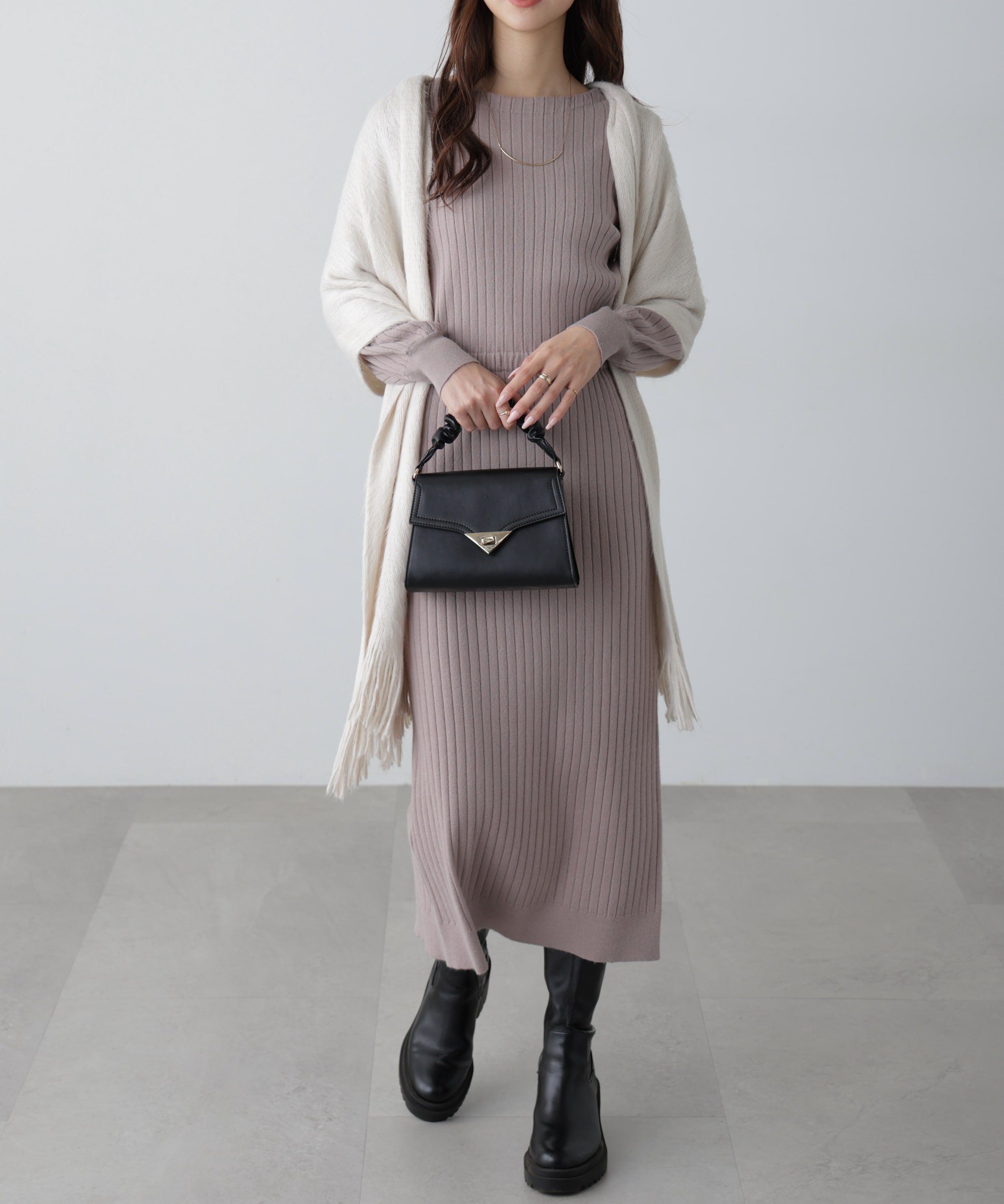  「ボートネックニットワンピース」|ワンピース|