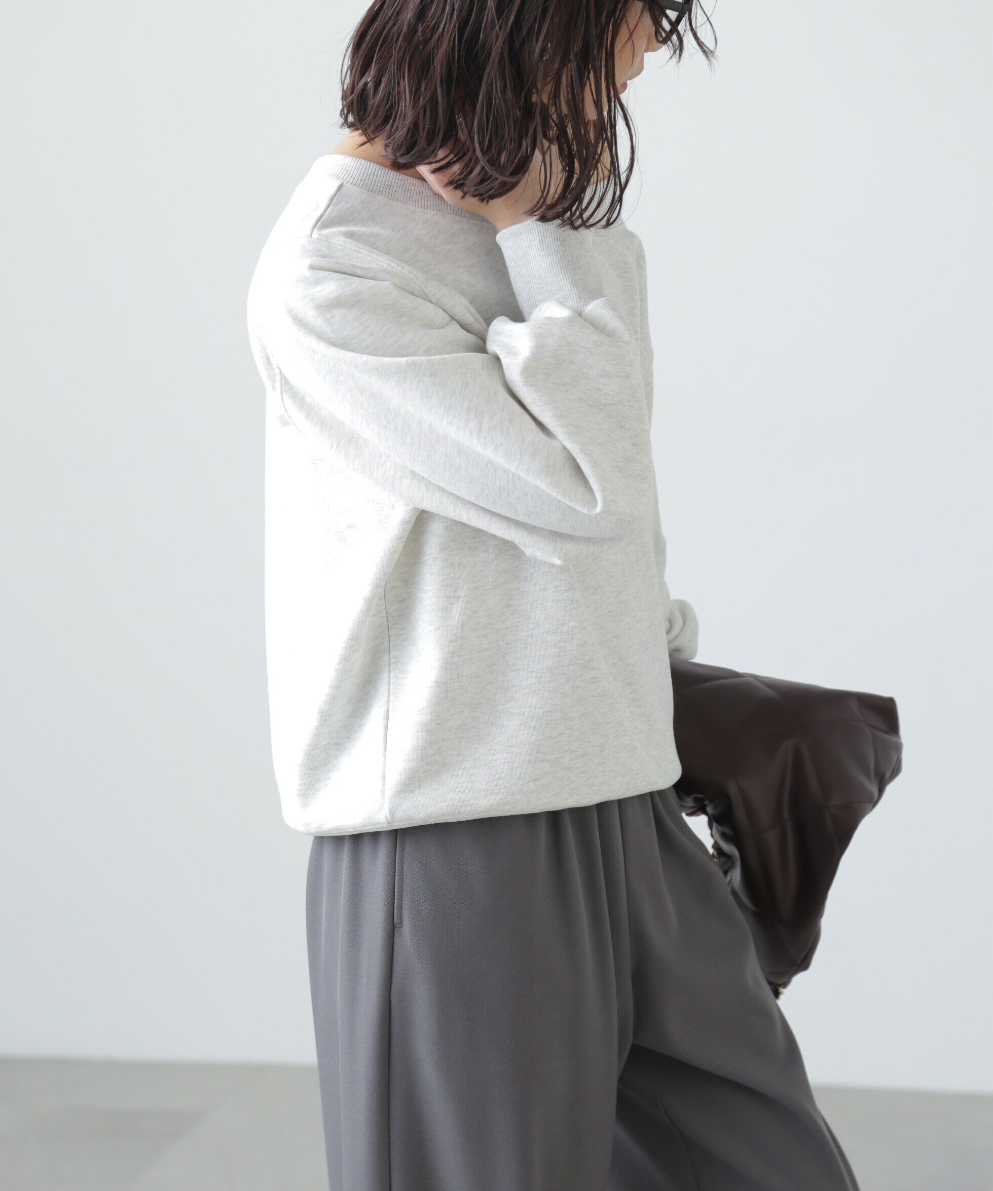  「オフショルスウェット」|Tシャツ・カットソー|