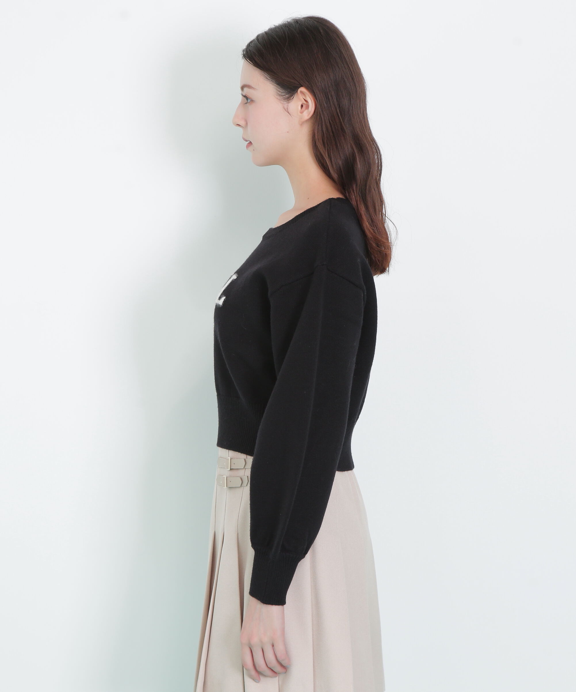  「バリエ―ションジャガードロゴニット」|ニット・セーター|