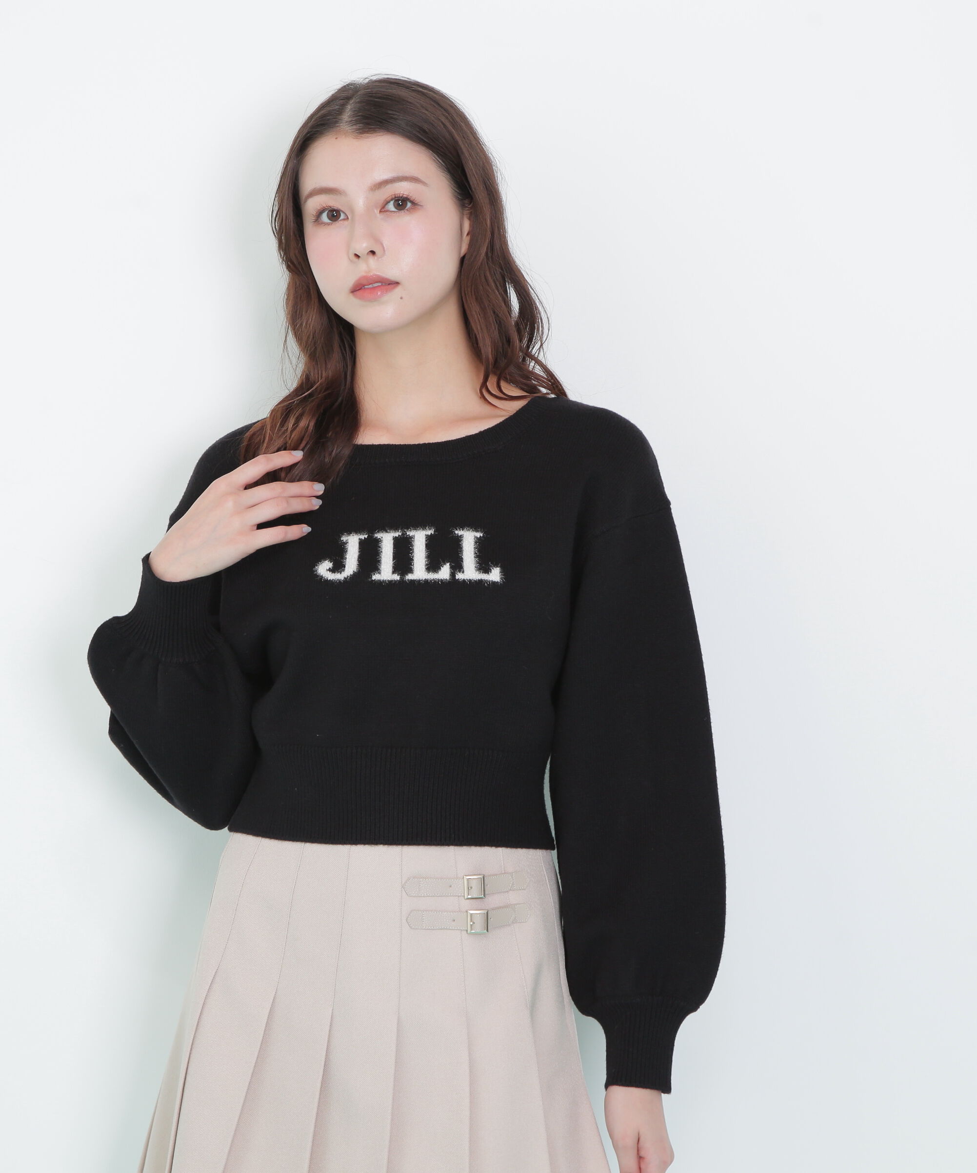  「バリエ―ションジャガードロゴニット」|ニット・セーター|