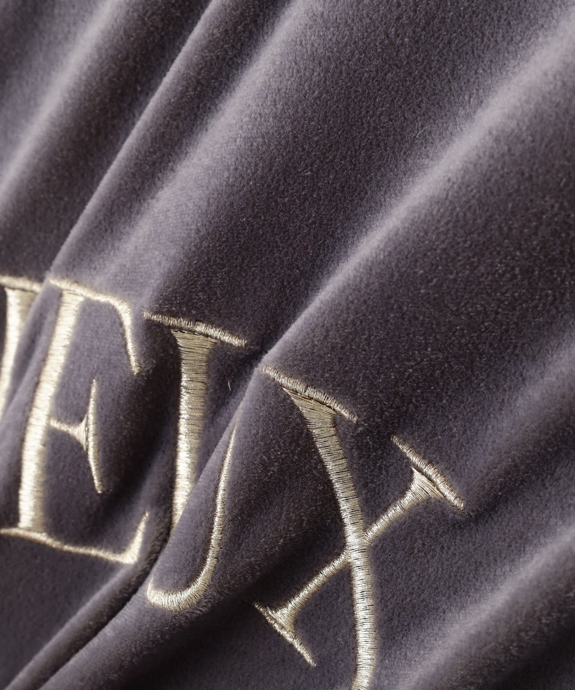 PROPORTION BODY DRESSING「＜ハンドウォッシャブル＞シアーベロア刺繍Tシャツ」|Tシャツ・カットソー|