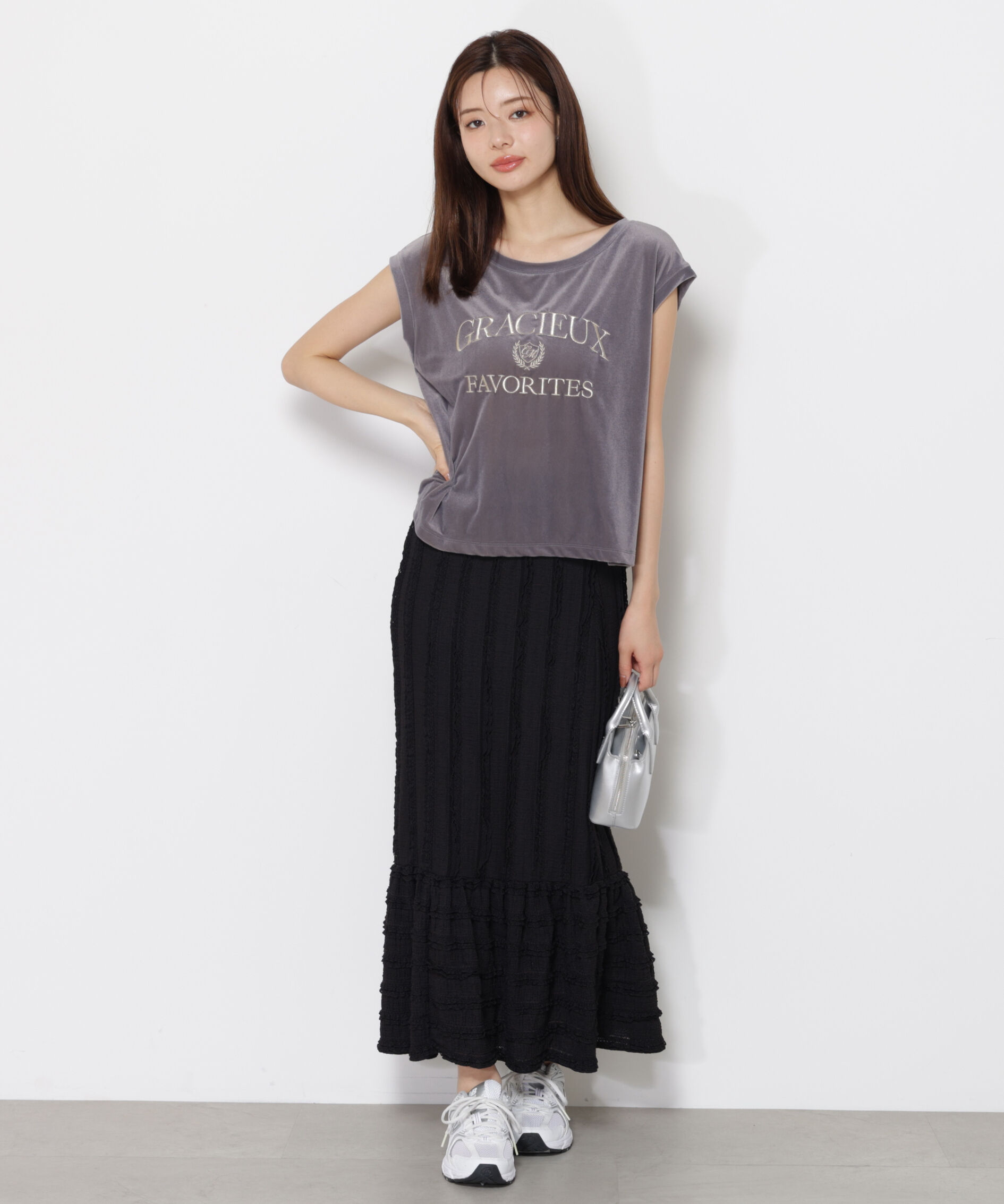 PROPORTION BODY DRESSING「＜ハンドウォッシャブル＞シアーベロア刺繍Tシャツ」|Tシャツ・カットソー|