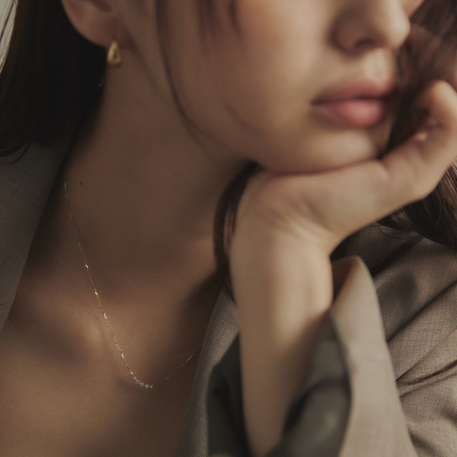 COCOSHNIK「K18ダイヤモンド グラデーション5石 ネックレス」|ネックレス|