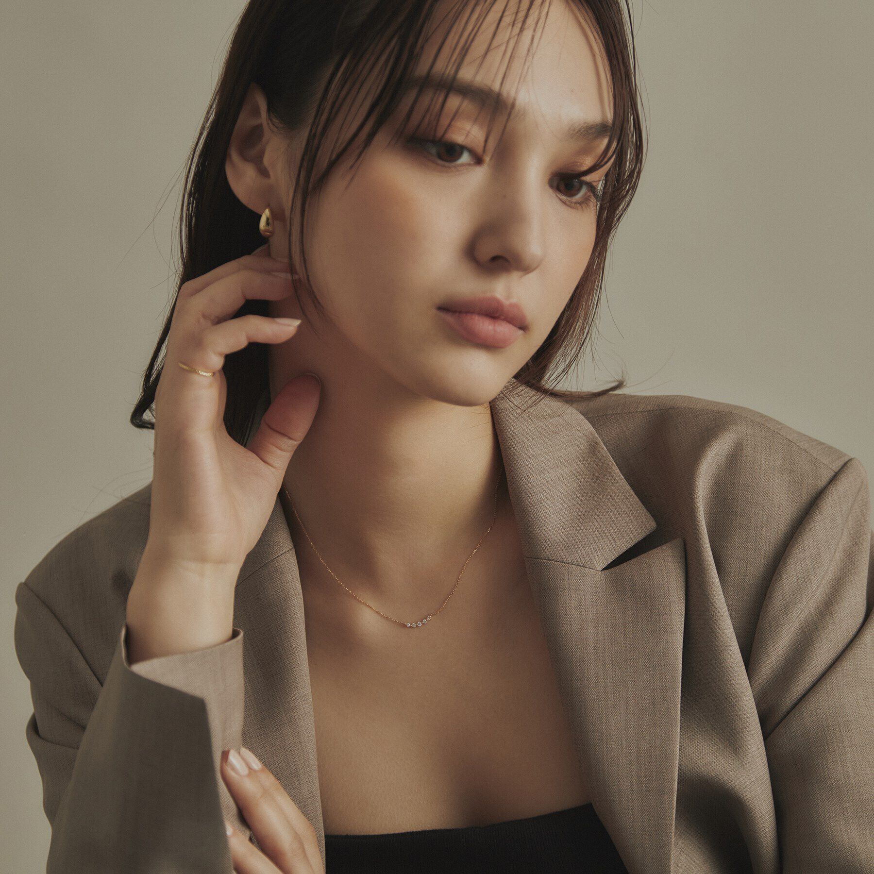 COCOSHNIK「K18ダイヤモンド グラデーション5石 ネックレス」|ネックレス|