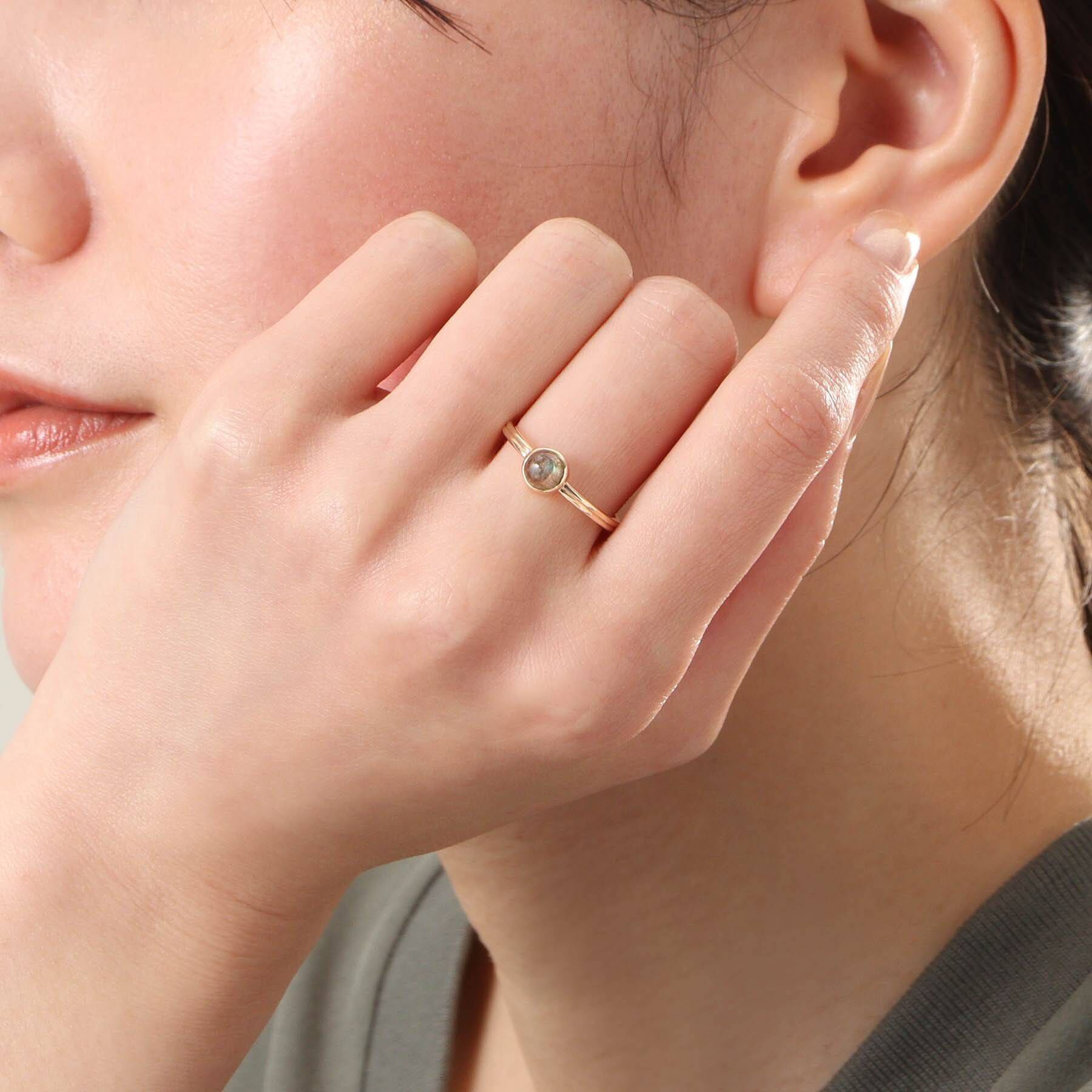 COCOSHNIK「K10ラブラドライト ラウンドカボション リング」|リング|