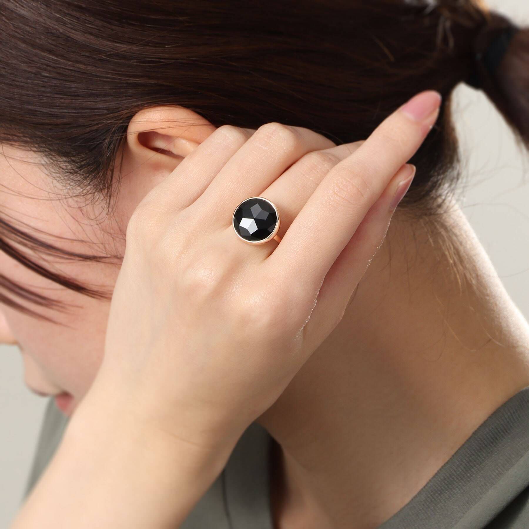 COCOSHNIK「K10オニキスラウンドローズカット リング」|リング|