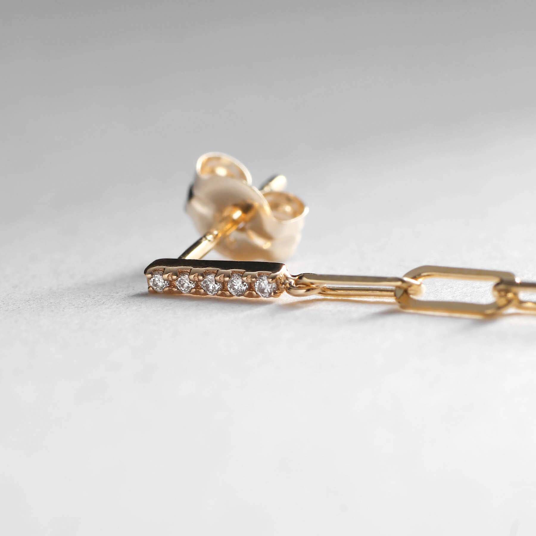 COCOSHNIK「K10ダイヤモンド ケーブルチェーン スタッドピアス」|ピアス|