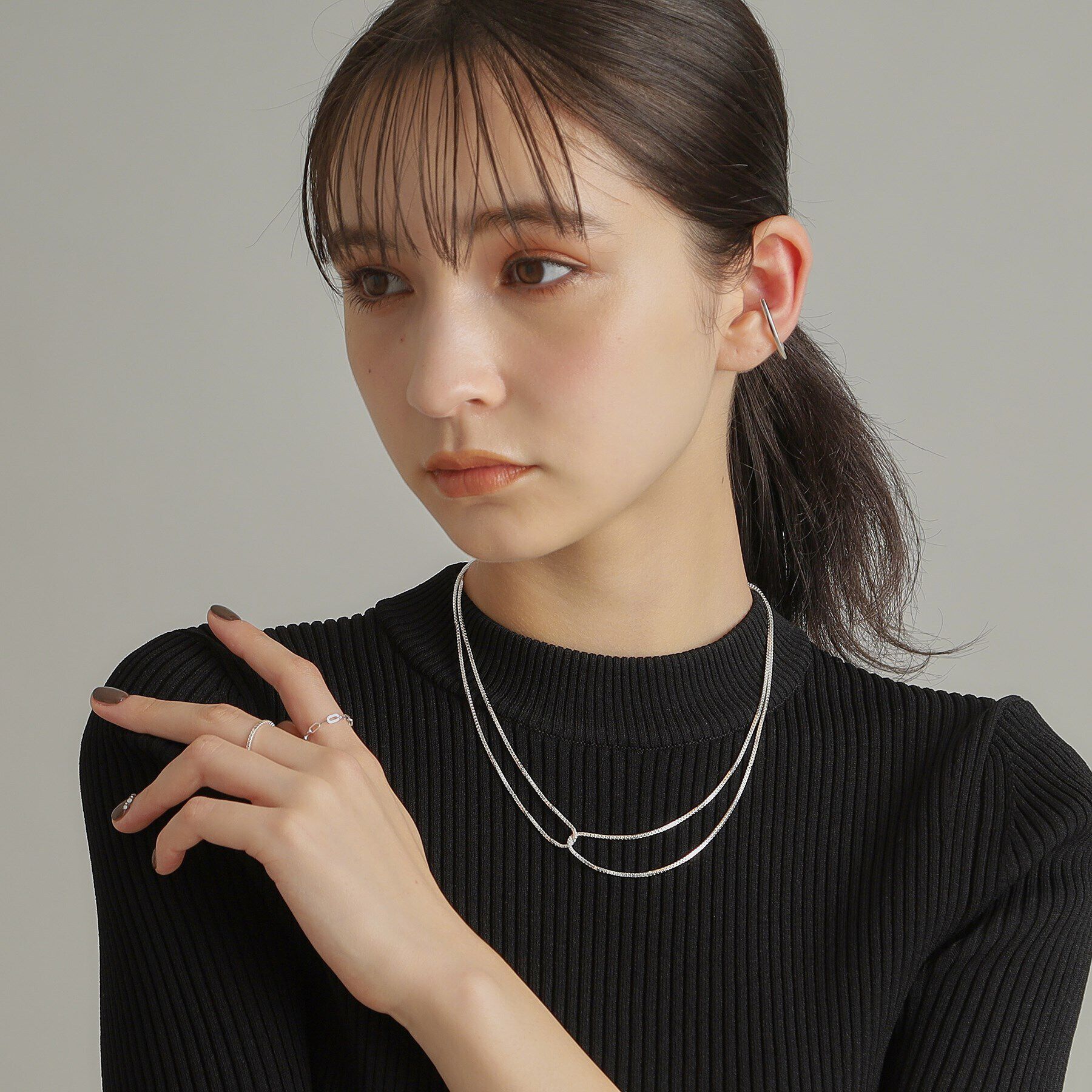 COCOSHNIK ONKITSCH「シルバー ベネチアン クロスネックレス」|ネックレス|