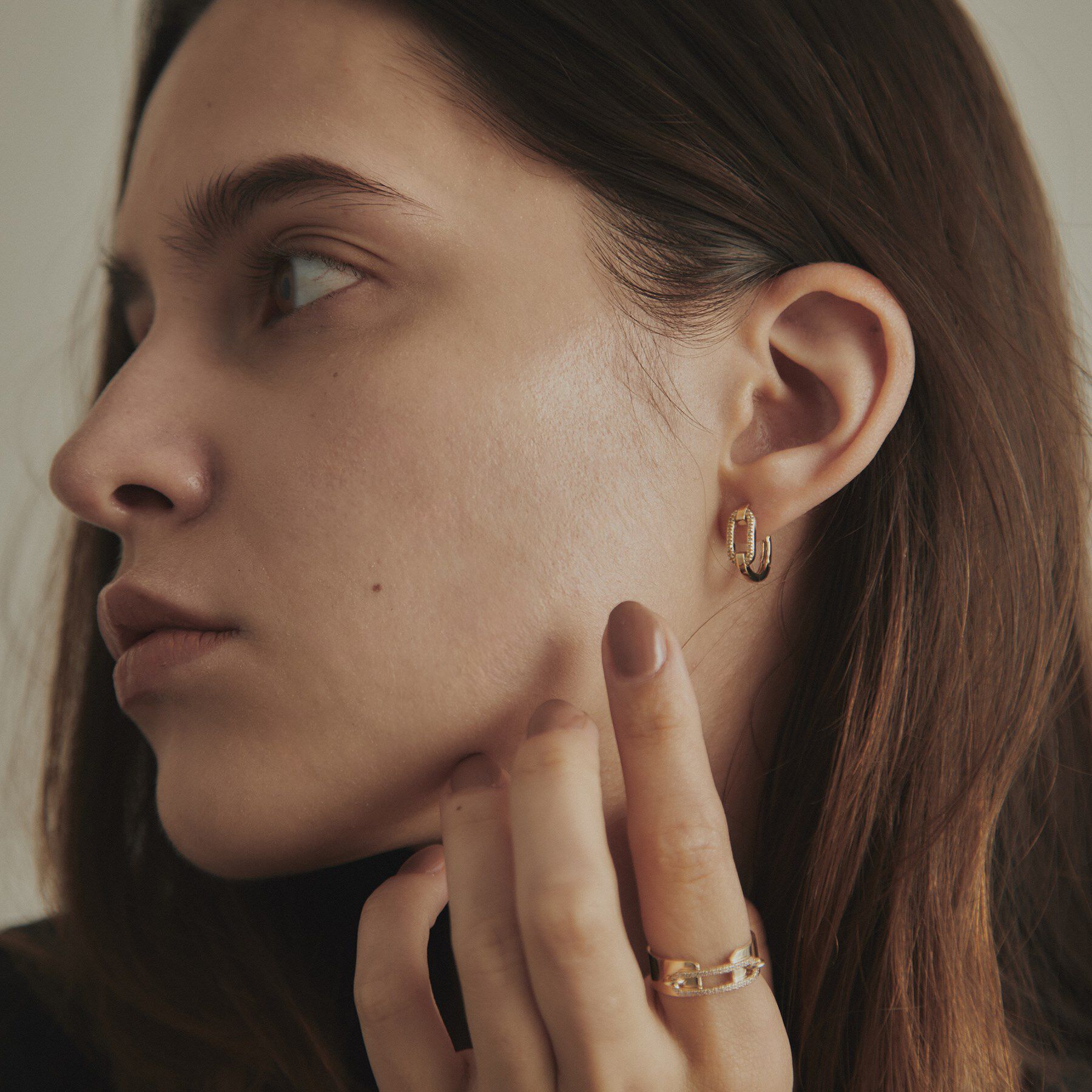 COCOSHNIK「K10ダイヤモンド ケーブルチェーンモチーフ ワンタッチピアス」|ピアス|