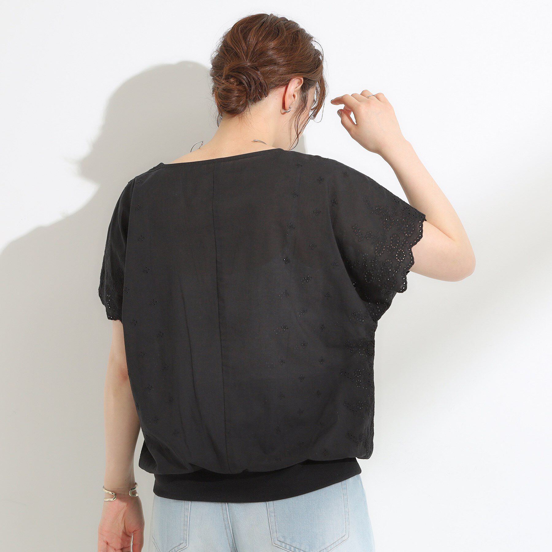 SHOO･LA･RUE「スカラップ刺繍レースが目を惹く ドルマントップス」|Tシャツ・カットソー|