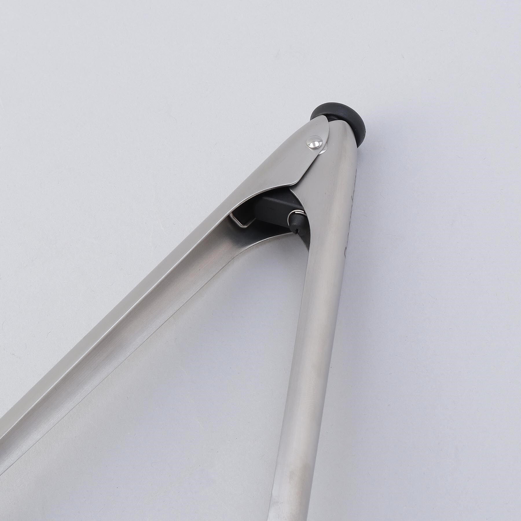 212 KITCHEN STORE「スチールsiliconトング M BK ＜Dreamfarm ドリームファーム＞」|食器・キッチングッズ|