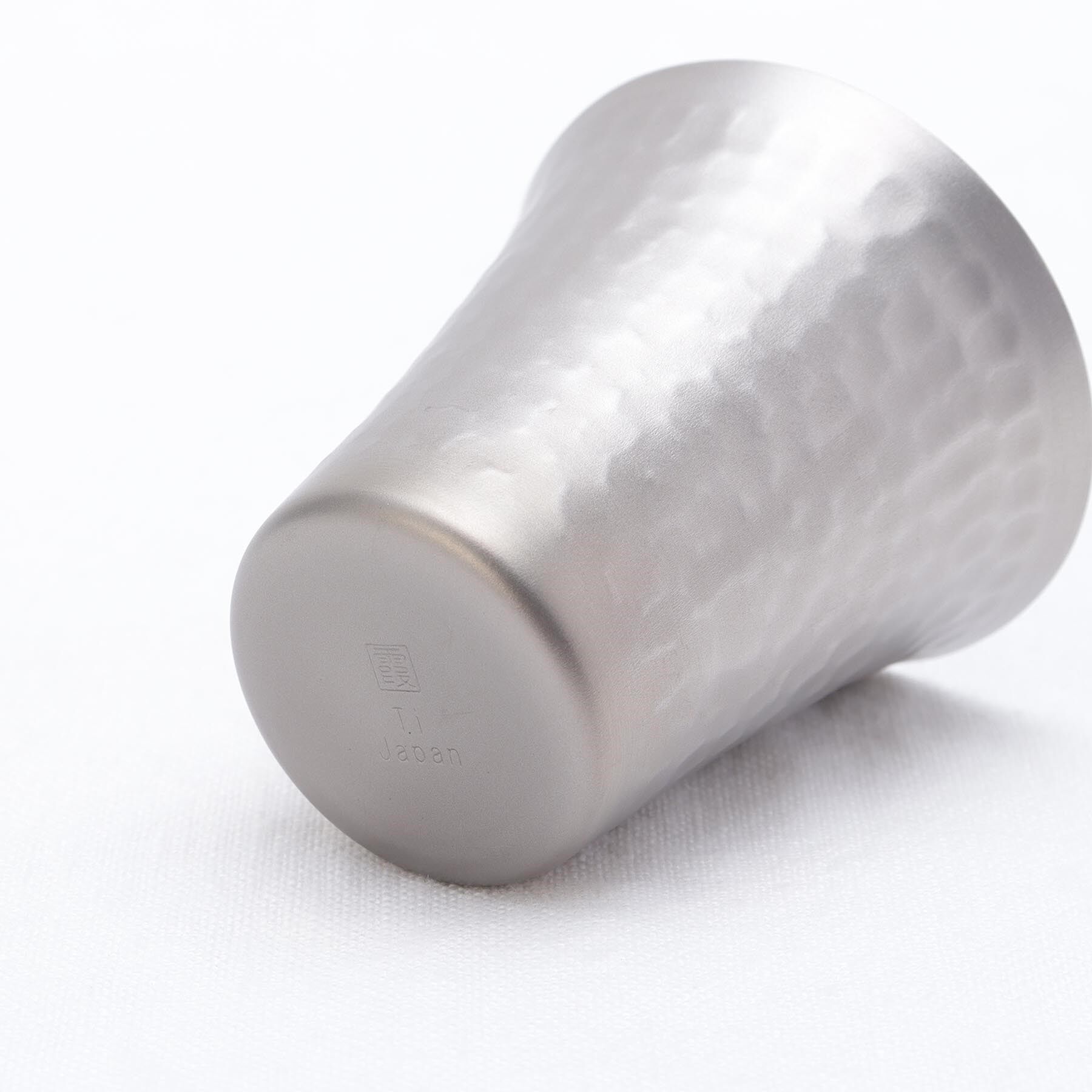 212 KITCHEN STORE「チタン冷酒カップ 2PC 貼箱入」|グラス・マグカップ|