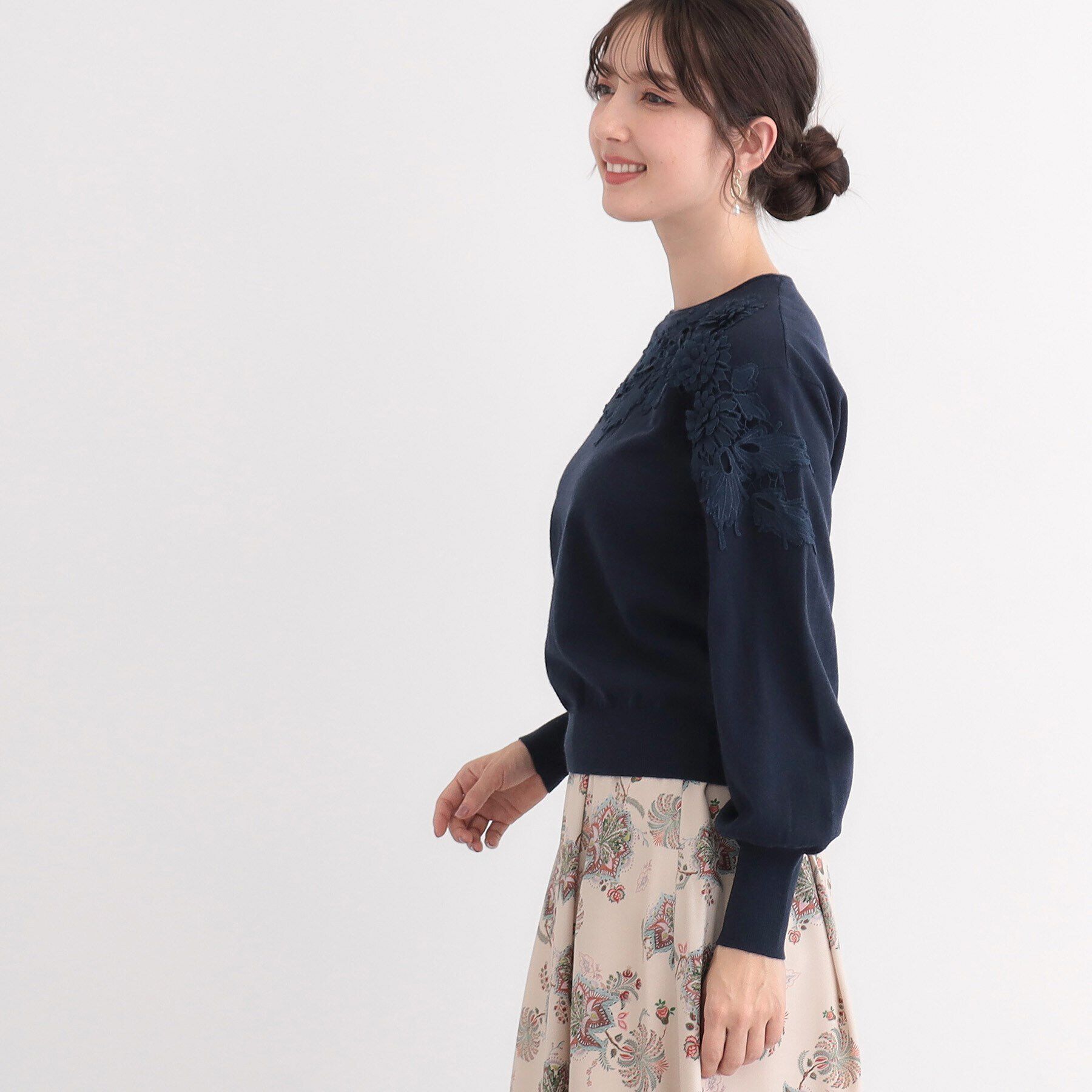 SunaUna「【春まで着られる／衿元レース／ふわふわ】ケミカルレースニット」|ニット・セーター|