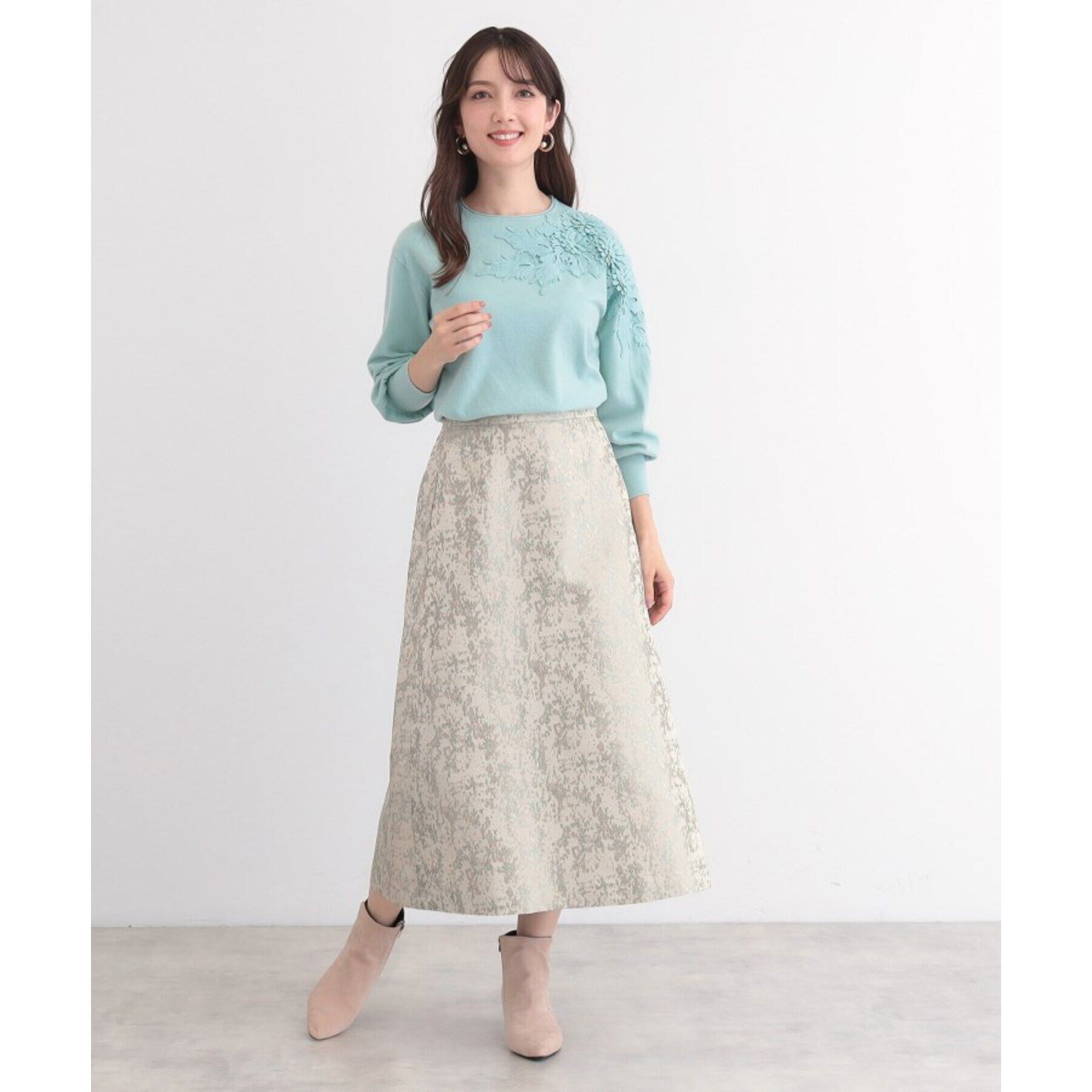 SunaUna「【春まで着られる／衿元レース／ふわふわ】ケミカルレースニット」|ニット・セーター|