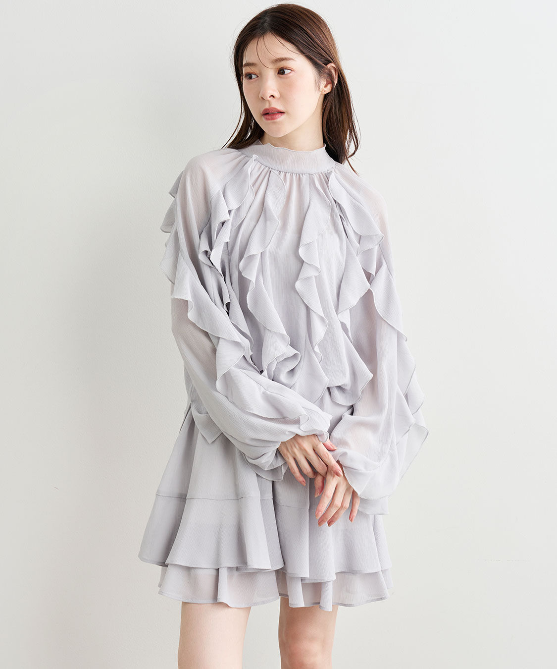 岡崎紗絵さんコラボ】カスケードボウタイフリルミニワンピース（COCO