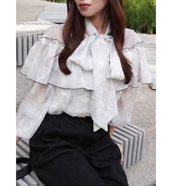 dazzlin「レースフラワーケープボウタイブラウス」|シャツ・ブラウス|グレー