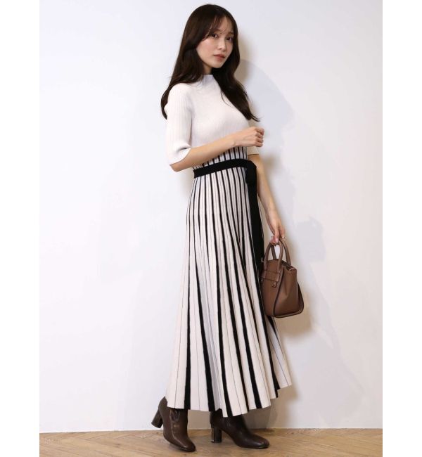 MERCURYDUO「配色チェンジリブ五分袖ニットワンピース」|ワンピース|