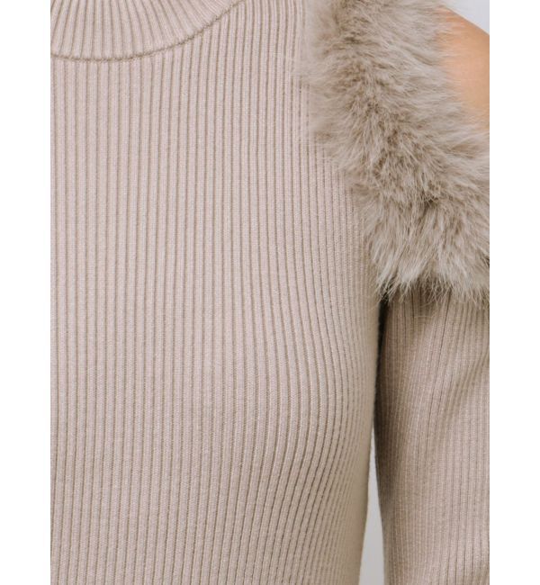 MERCURYDUO「ファーショルダーカットアウトニットワンピース」|ワンピース|