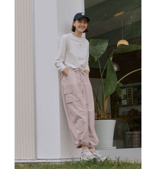 Ungrid「ナイロン混ミリタリールーズパンツ」|カーゴ|