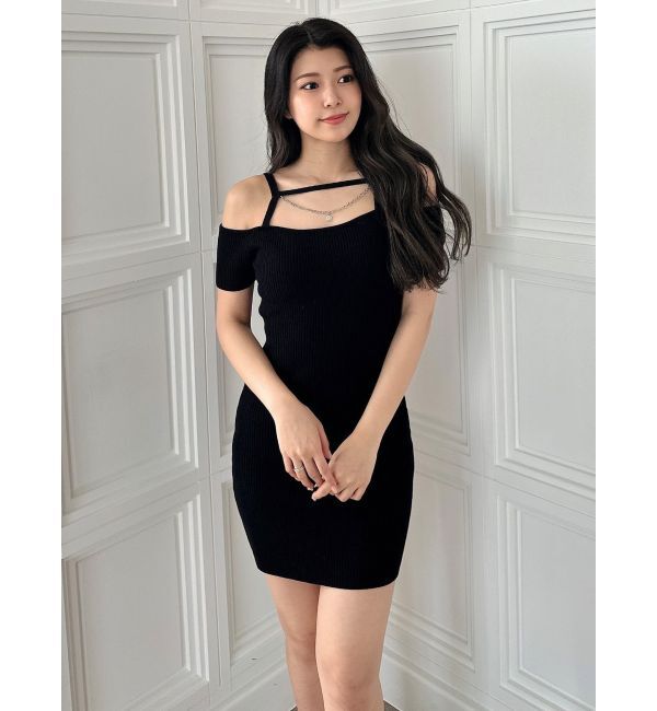 GYDA「デコルテストラップラインニットワンピース」|ワンピース|