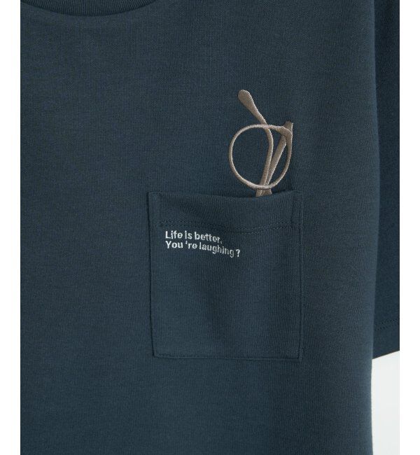 ikka「ポンチメガネ刺繍ポケットTシャツ」|Tシャツ・カットソー|