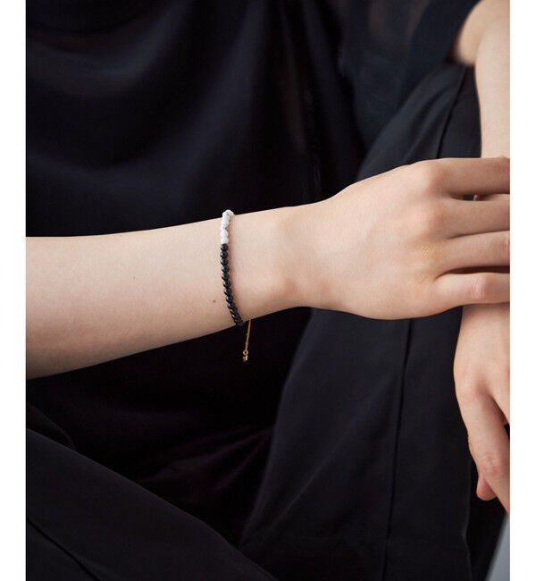 Jouete「[スライドブレス] ブラックカルセドニー&times;マグネサイト」|ブレスレット・バングル|