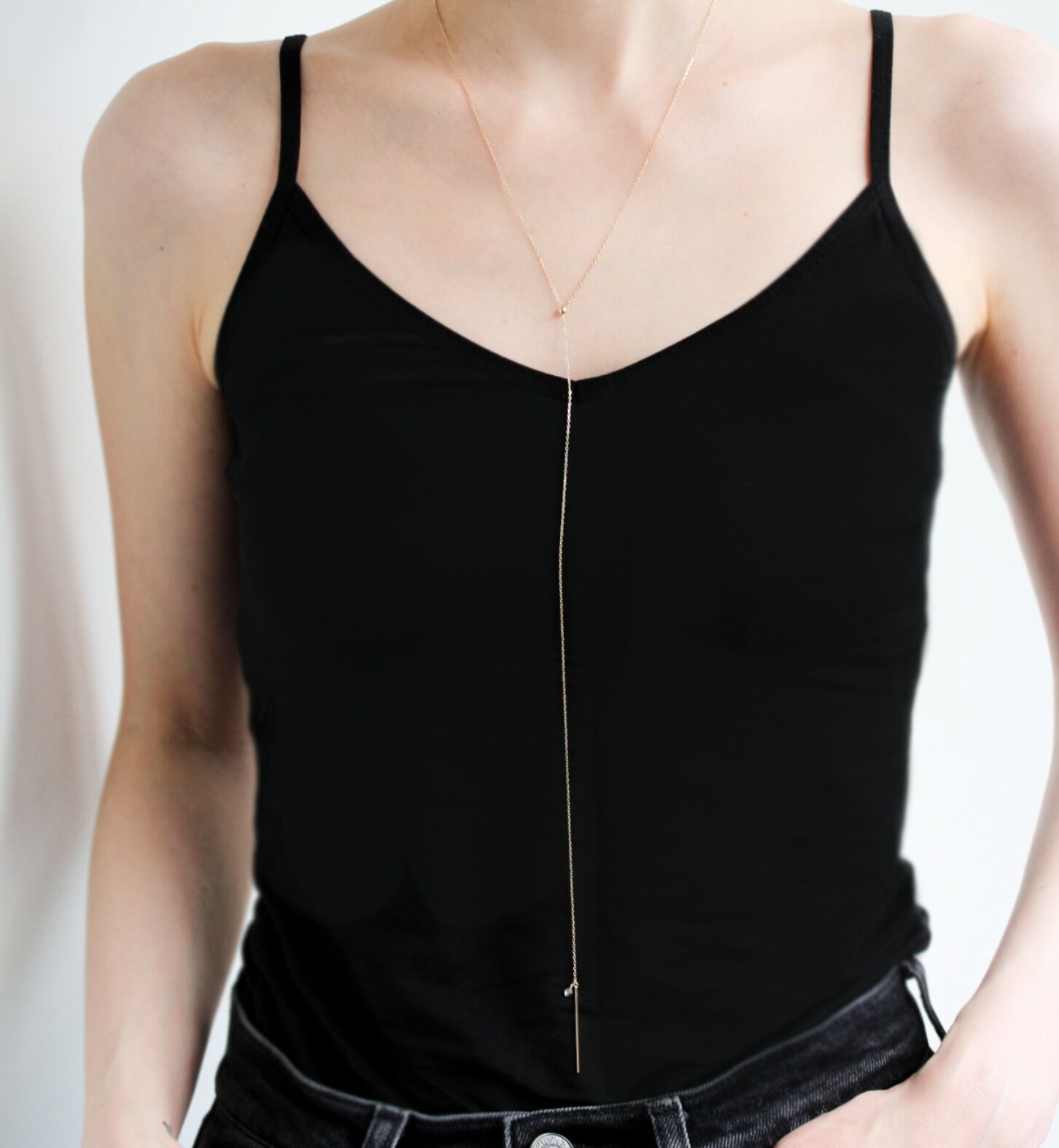  「シャンパンダイヤモンド 0.1ct ムーブチェーン ネックレス | K10YG 〈ヌーディー〉」|ネックレス|