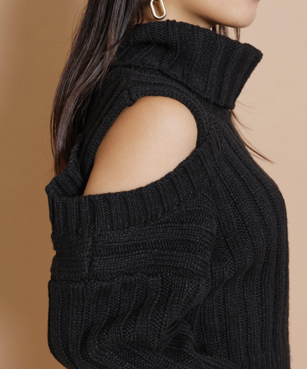 REDYAZEL「タートルオフショルニット」|ニット・セーター|