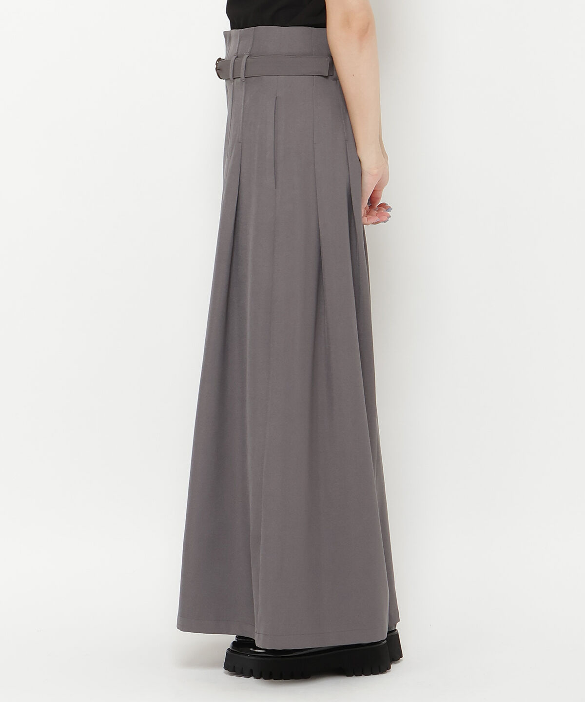 REDYAZEL「ハイウエストタックフレアパンツ」|その他|