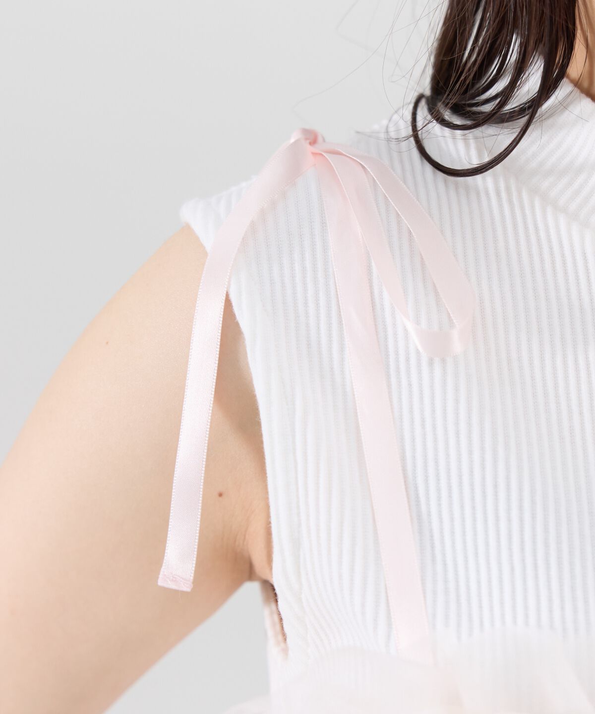 REDYAZEL「チュールビスチェｘノースリカットソー」|Tシャツ・カットソー|