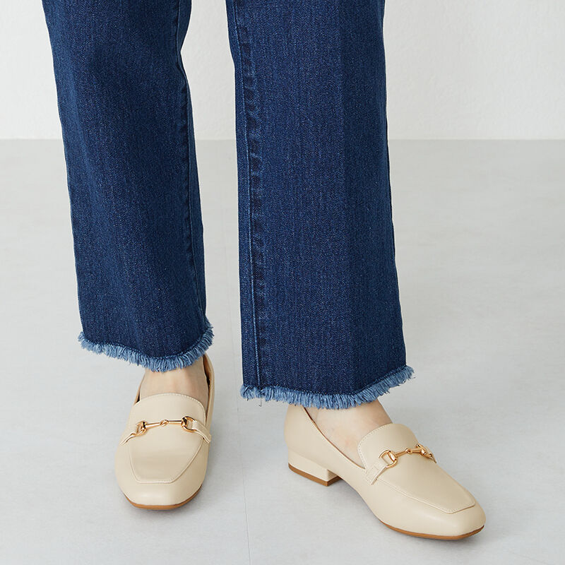 ORiental TRaffic「【跳べるパンプス/シリーズ累計１５０万足突破】スクエアトゥビットモチーフ  ローファー /R-3210」|パンプス|