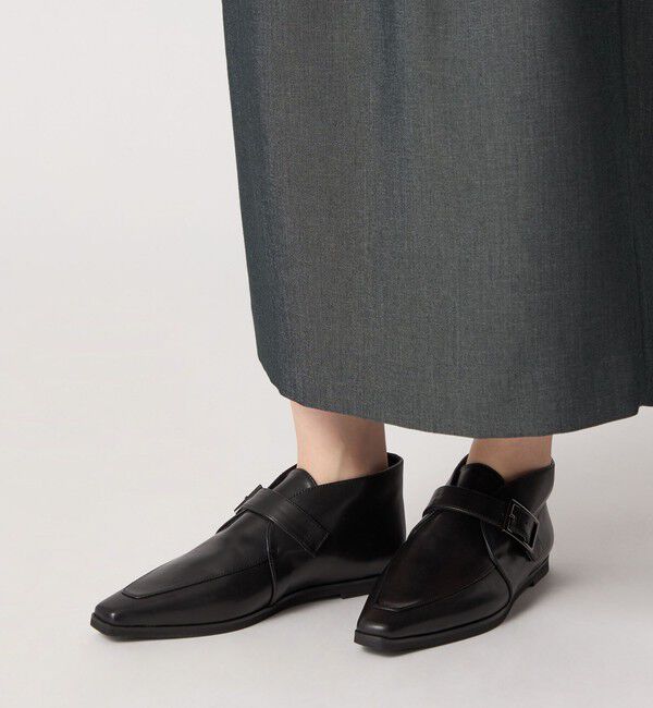 ODETTE E ODILE「ベルテッドアンクル フラット15」|スリッポン|