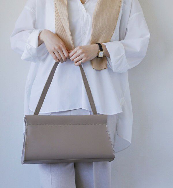 quaranciel「quaranciel: レクタングル ワンハンドル ショルダーバッグ」|ショルダー・メッセンジャー|ベージュ