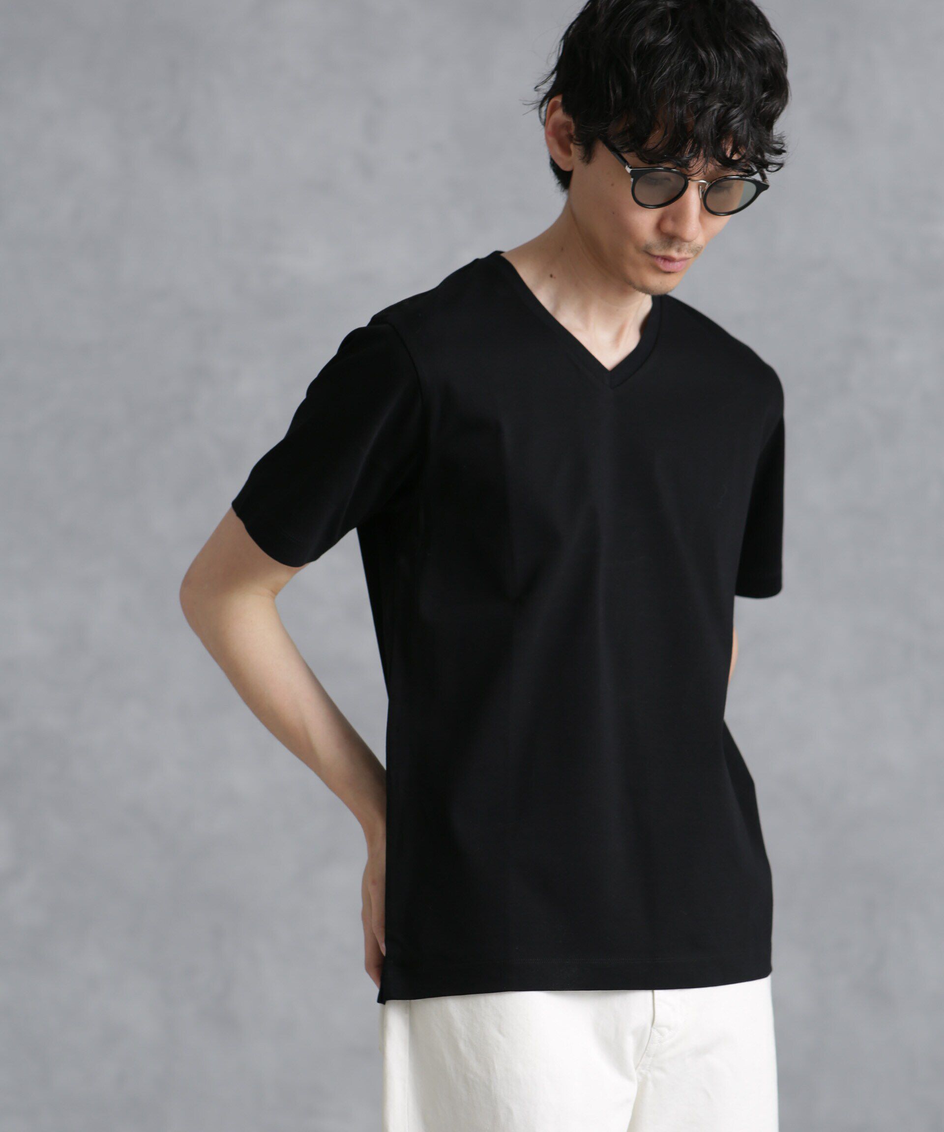 nano･universe「アンチスメル VネックTシャツ 半袖」|Tシャツ・カットソー|