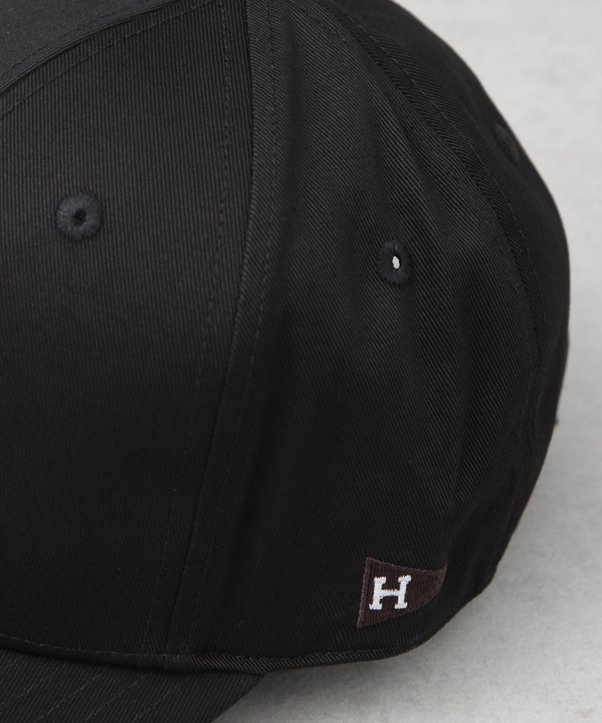 nano･universe「Healthknit/別注 ツイルペナント刺繍キャップ」|キャップ・キャスケット|