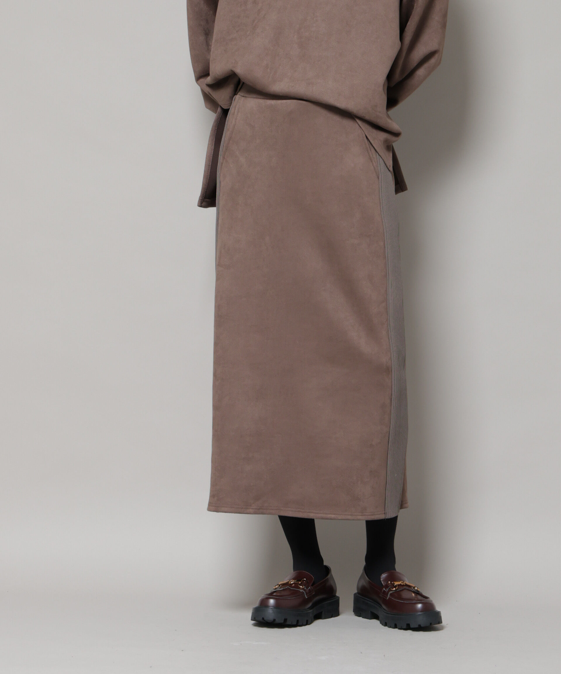 nano･universe「カットスエードサイドニットラインナロースカート(セットアップ可)」|スカート|