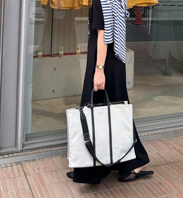 NOLLEY'S「【De MAKER/ディメーカー】  Big new vase bag-L」|ショルダー・メッセンジャー|ホワイト系4