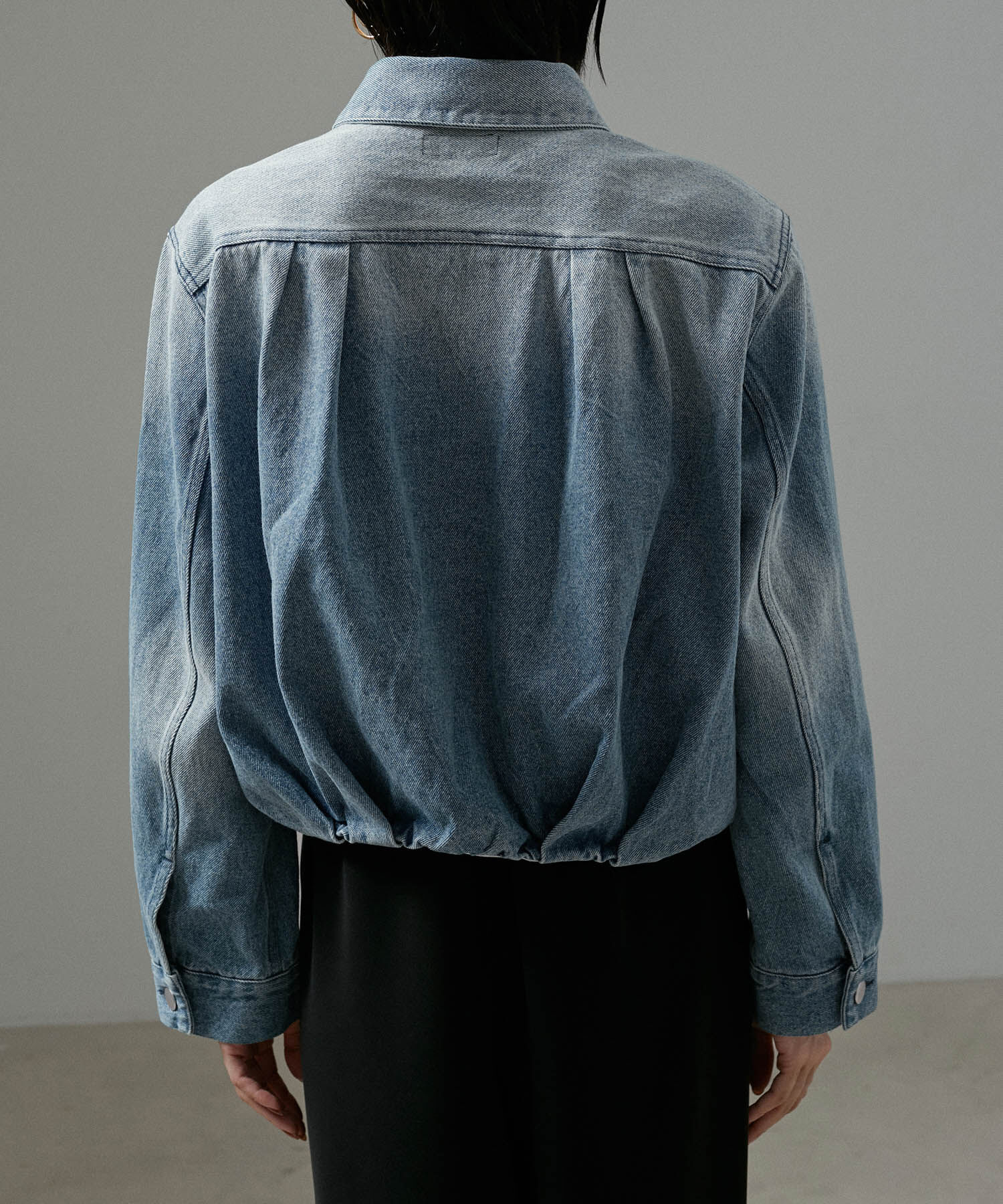 SALON adam et rope'「【WEB限定】クロップドカーヴィーデニムジャケット」|デニムジャケット|