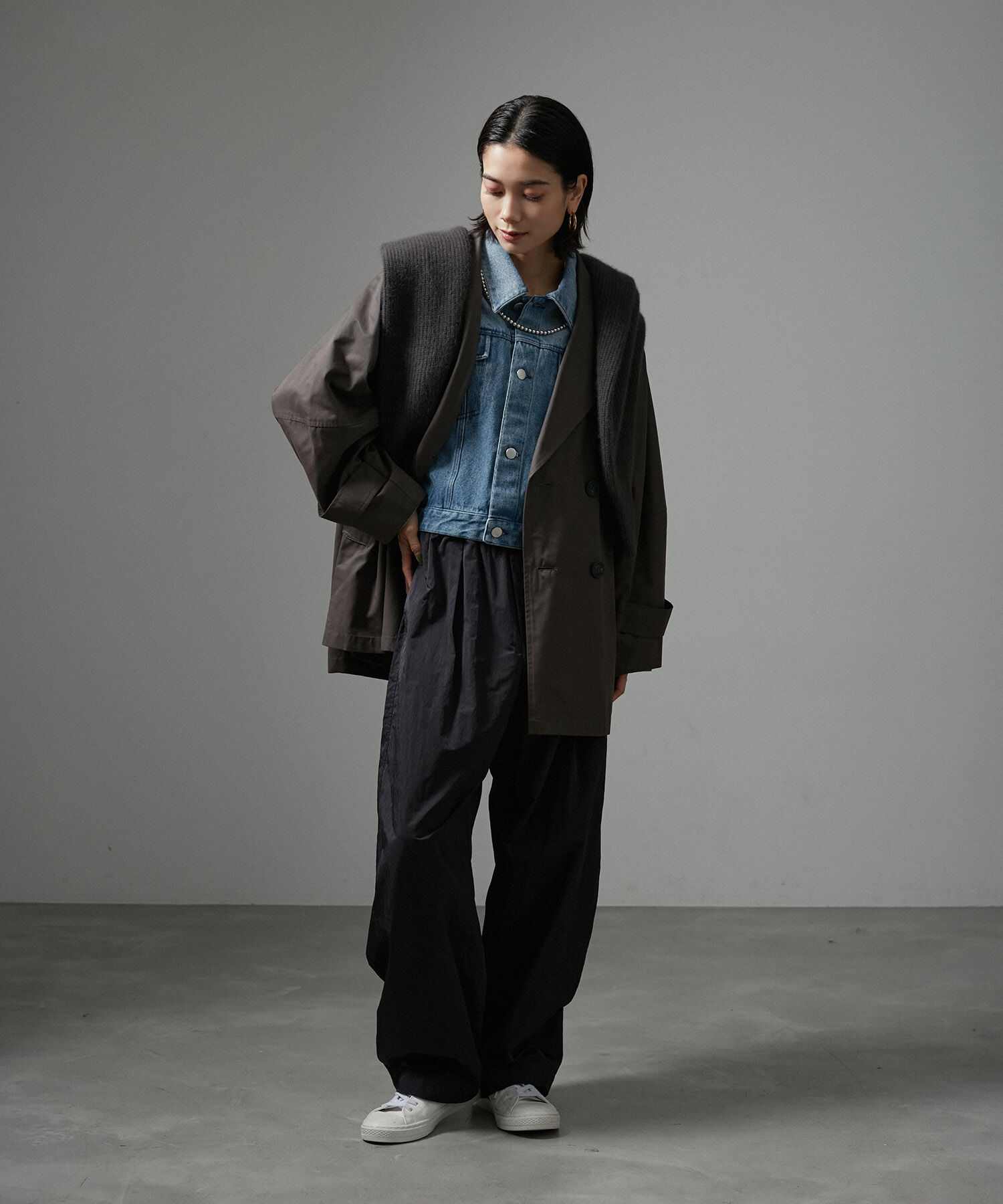 SALON adam et rope'「【WEB限定】クロップドカーヴィーデニムジャケット」|デニムジャケット|