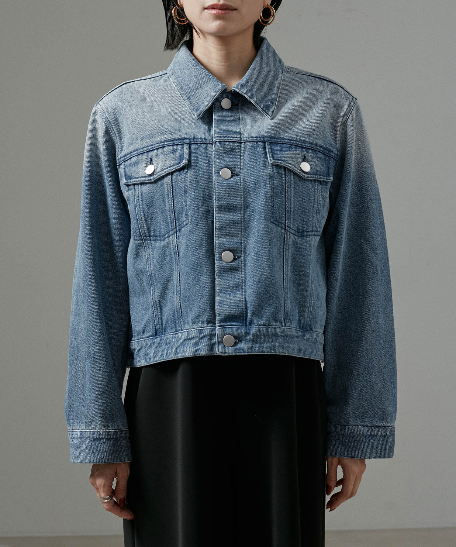 SALON adam et rope'「【WEB限定】クロップドカーヴィーデニムジャケット」|デニムジャケット|