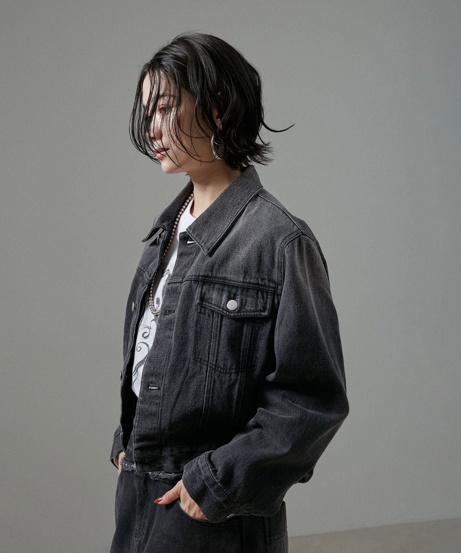 SALON adam et rope'「【WEB限定】クロップドカーヴィーデニムジャケット」|デニムジャケット|