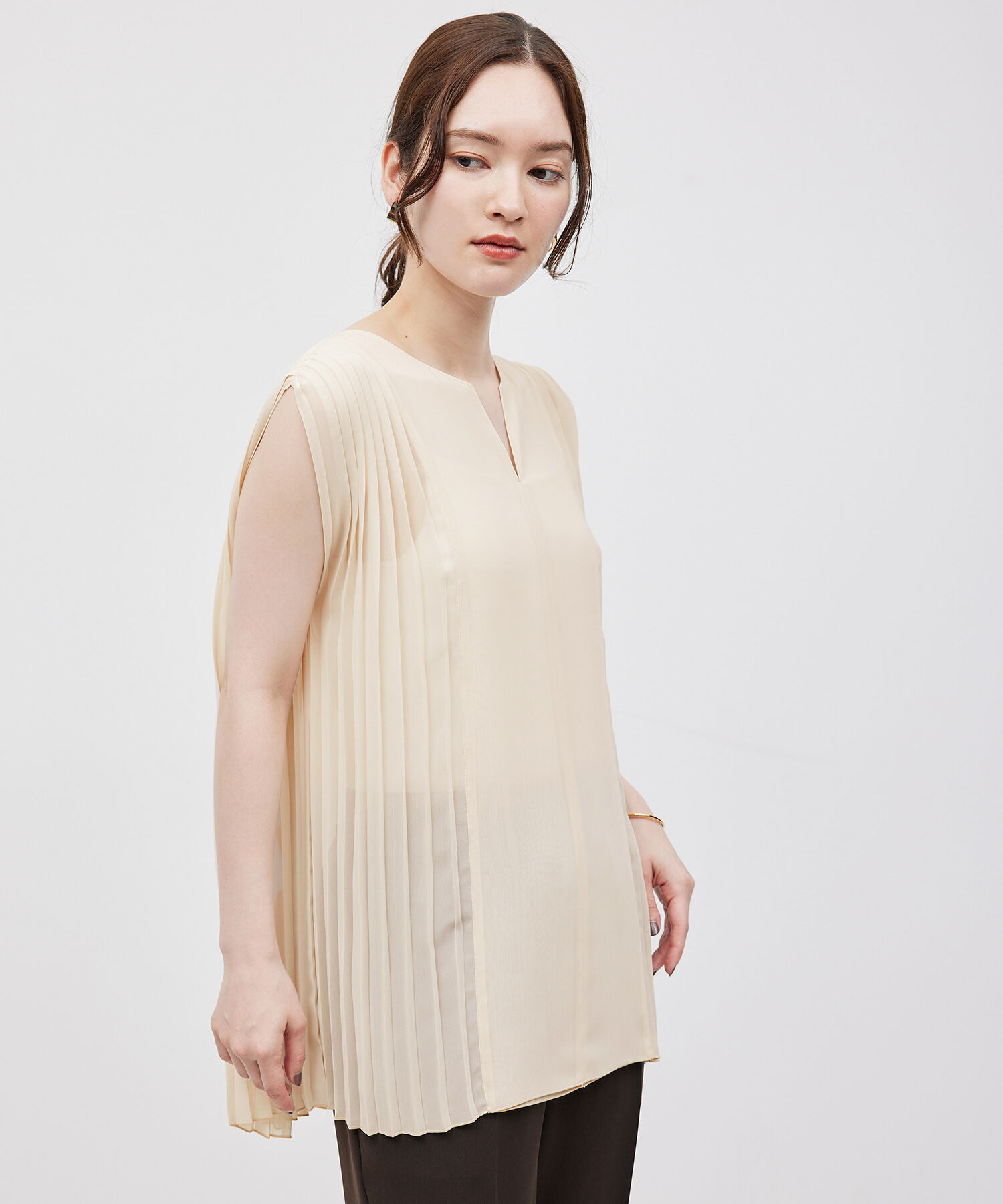 ROPE「プリーツノースリーブブラウス（バイカラー／無地）【メディア掲載】」|シャツ・ブラウス|キナリ(16)